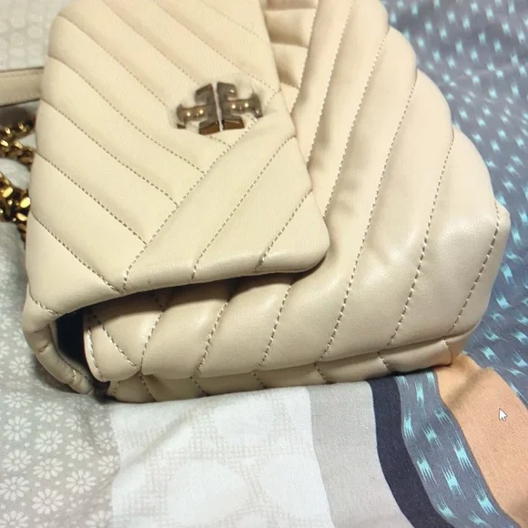 Tory Burch Kira chevron Cream White Convertible Shoulder Bag